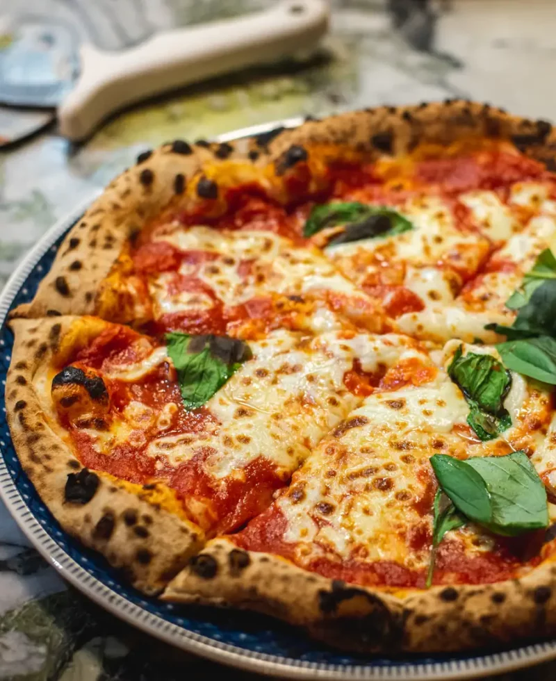 Pizza Margherita, pâte maison